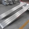 Aluminium oprijplaten: Lengte 2 meter, breedte 39cm en laadvermogen 21500kg/set