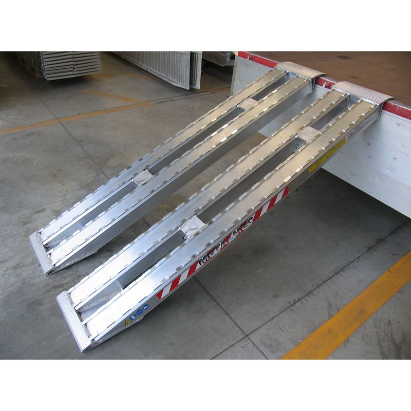 Aluminium Verladeschienen: Länge 3 Meter, Breite 39cm, Nutzlast 13410kg pro Satz